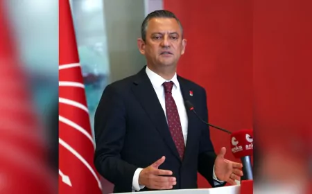 Özgür Özel’den Etkinlik Harcamaları Üzerinden AK Parti’ye Eleştiri