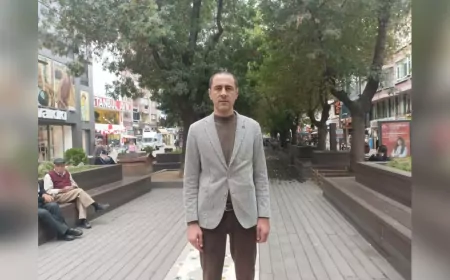 Anahtar Parti’den Tepki: “Atatürk’e Hakaret Edenle Aynı Masada Olamazsınız!”