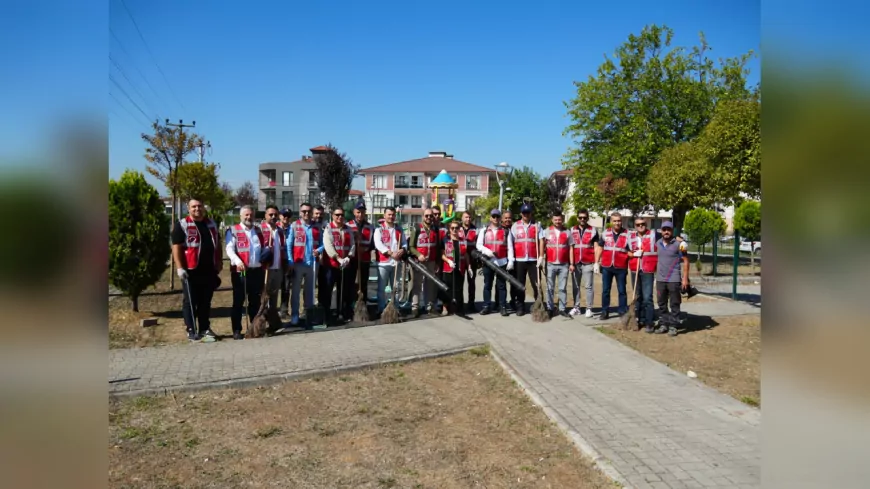 Düzce’de Temizlik Seferberliği Sürüyor: Müdürler Bu Kez Sahadaydı