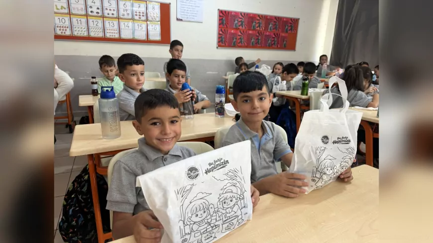 Sakarya Büyükşehir Belediyesi’nden Miniklere Okul Hediyesi Sürprizi