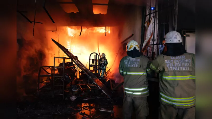 İzmir'de 8 Ayda 11 Binin Üzerinde Yangın: 28 Bin Hektar Alan Kül Oldu