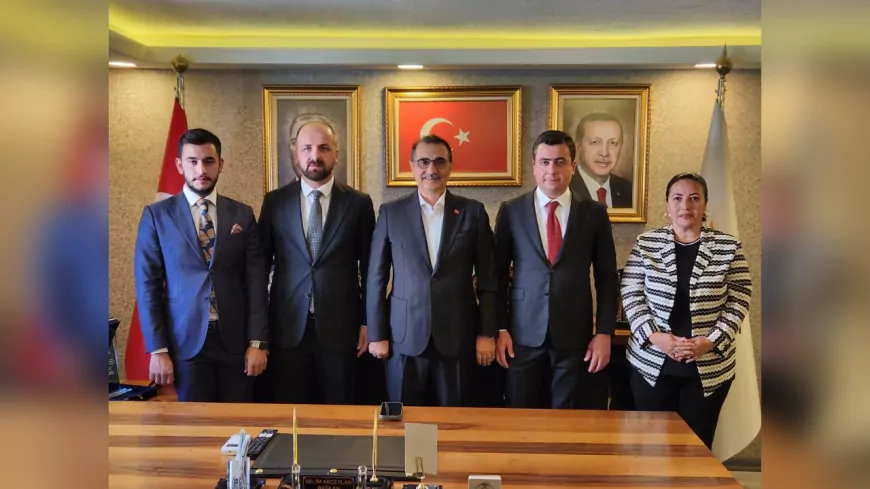 Fatih Dönmez: “Türkiye Yüzyılı Buluşmaları Kapsamında Ankara’dayız”