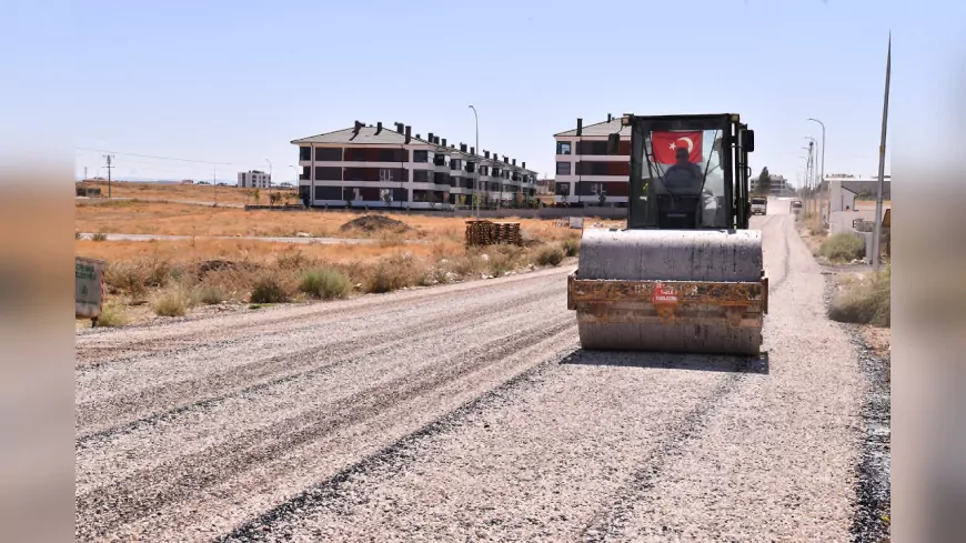 Tepebaşı’nda Yol ve Kaldırım Çalışmaları Tüm Hızıyla Devam Ediyor