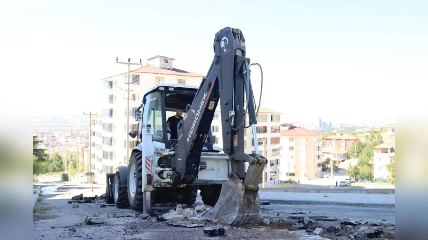 Elazığ Belediyesi’nden Esentepe Mahallesi’nde Yol Yenileme Hamlesi