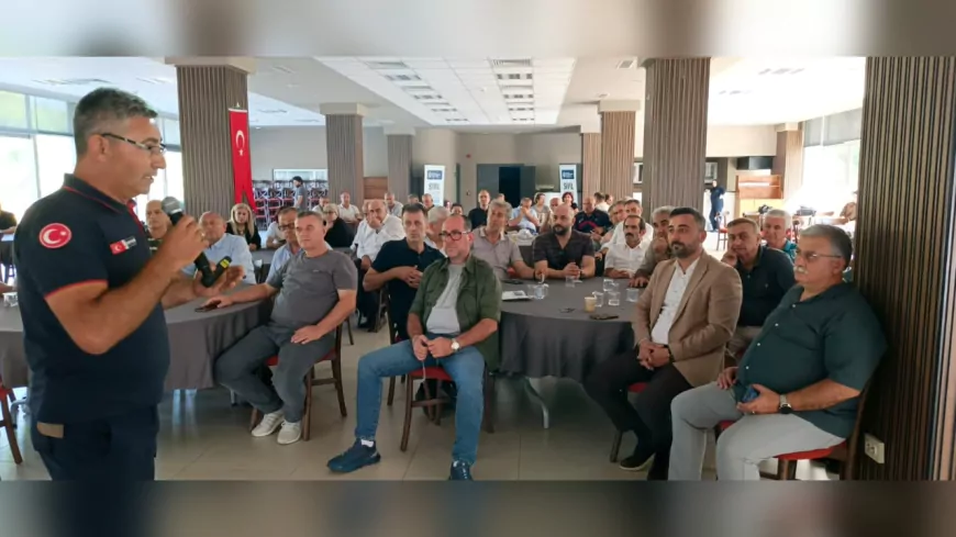 Kocaeli’de Muhtarlara Güvenlik, Yangın ve İletişim Eğitimi
