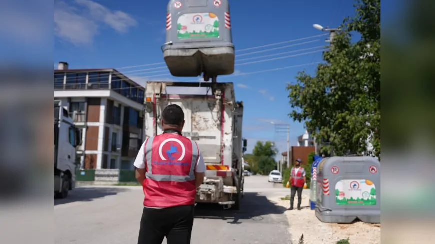 Temizlik Ekiplerinden 2 Yaşındaki Melisa’ya Anlamlı Jest