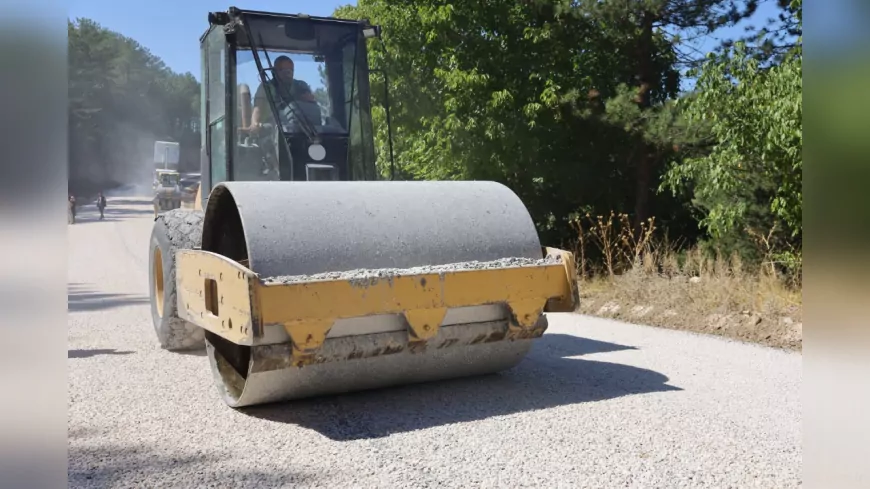 Dağ İlçelerinde Ulaşıma Konfor Geldi: Keles’te 25 Yıl Sonra Yol Yenilendi