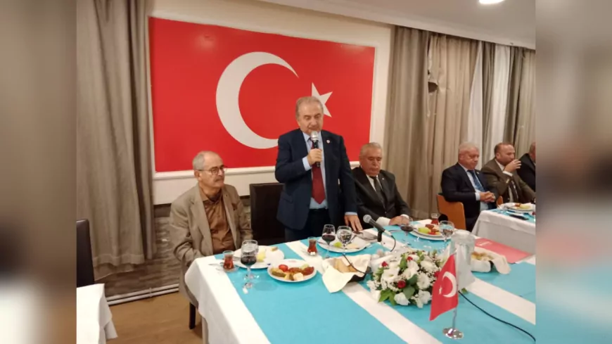 Namık Kemal Zeybek: “Bu Ülkeyi Atatürk’ün Çizgisinden Koparamayacaklar”