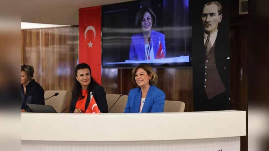Ayşe Ünlüce: “Daha Güçlü Bir Demokrasi İçin Çalışıyoruz”