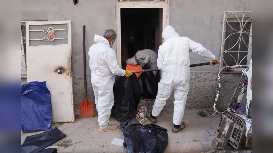 Tepebaşı Belediyesi’nden Çöp Eve Müdahale: 4 Tonun Üzerinde Atık Temizlendi