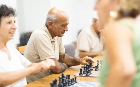 Yaş Almak İzmir’de Güzel: Büyükşehir’den İleri Yaş Grubuna Destek