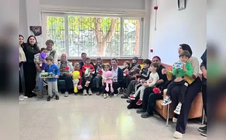 Miniklerden Yaşlılara Anlamlı Ziyaret