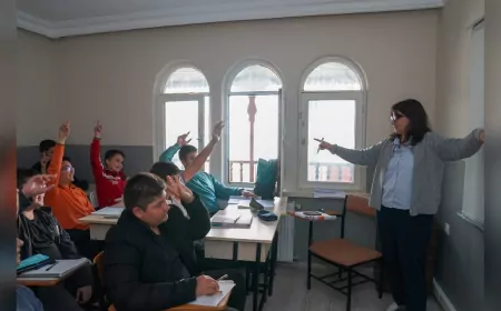 Tepebaşı Belediyesi’nden Öğrencilere Tam Destek