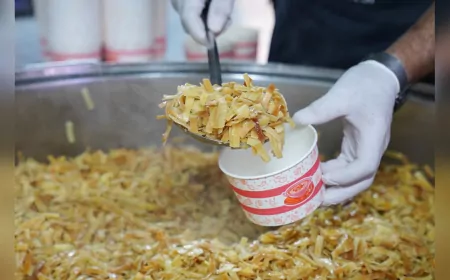 Tepebaşı Belediyesi Aşevi’nden Her Gün 600 Kişiye Sıcak Yemek Desteği