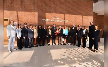 CHP Tepebaşı Yönetiminden Başkan Ataç’a Nezaket Ziyareti