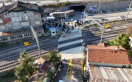 Alifuatpaşa’da 11 Yıllık Hemzemin Geçit Hasreti Sona Erdi