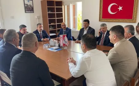 Türkiye Kamu-Sen’den KKTC’ye Ziyaret: Kıbrıs Türk Memur-Sen’in Yeni Yönetimine Tebrik