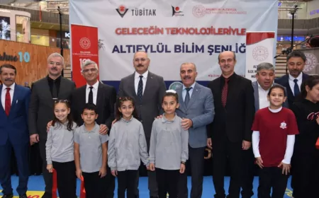 Geleceğin Teknolojileri Altıeylül'de Bilimle Buluştu