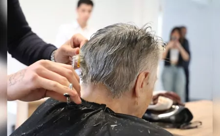 Lütfü Yüksel Yaşlı Bakım Merkezi’nde Koca Çınarlara Kuaför Desteği