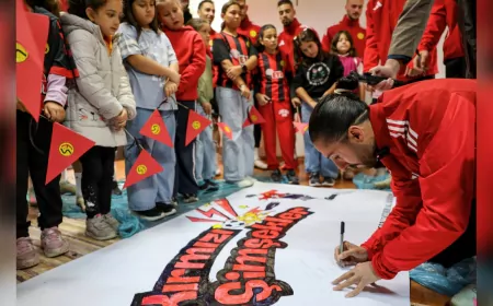 Kız Çocukları Eskişehirspor Tesisleri’nde Hayallerine Dokundu