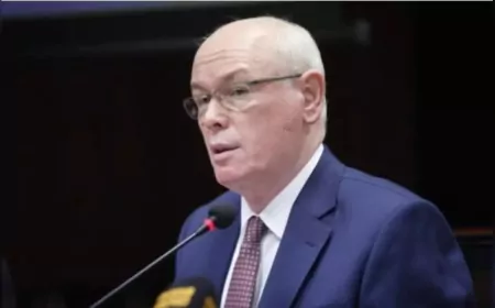 Kazım Kurt: “Trafik Denetimsizliği Kaos Yaratıyor, Belediyelere Yetki Verilmeli”