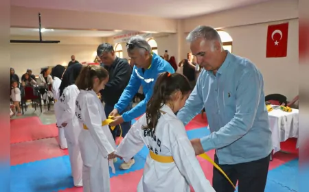 Çiftelerli Minik Taekwondocular İlk Kuşaklarını Alarak Terfi Etti