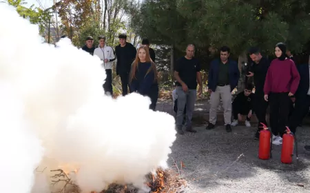Elazığ İtfaiyesi’nden 232 Okulda Deprem ve Yangın Eğitimi