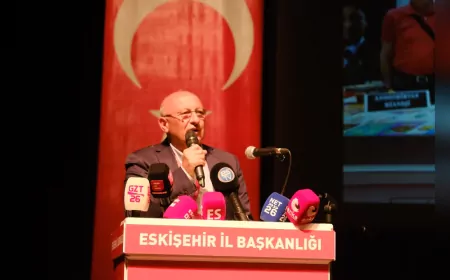 Utku Çakırözer: “Beylikova’yı Peşkeş Çektirmeyeceğiz, Eskişehir’i Zehirletmeyeceğiz”