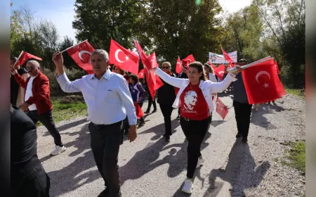 Çağlan ve Kayapınar Derneği’nden Cumhuriyetin 102. Yılına Yakışan Coşkulu Kutlama