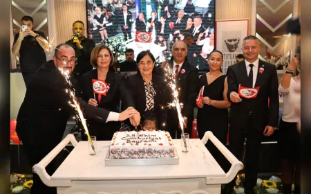 Eskişehir’de Cumhuriyet Gecesi Büyük Coşkuyla Kutlandı