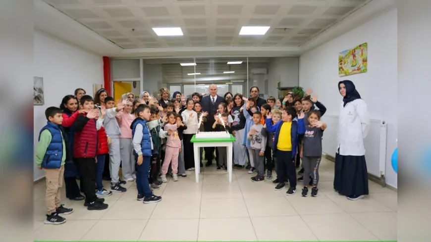 Başkan Özlü, Çocuk Üniversitesi’nde Yeni Döneme ‘Merhaba’ Dedi