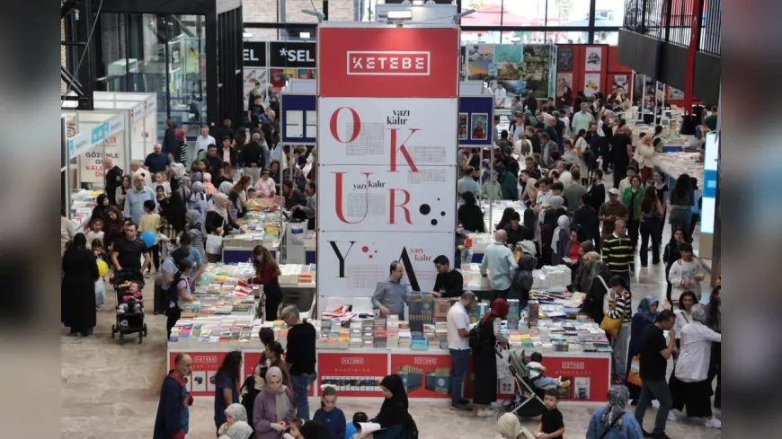Büyükakın: “Kocaeli Kitap Fuarı Türkiye’de Kültür Markasına Dönüştü”