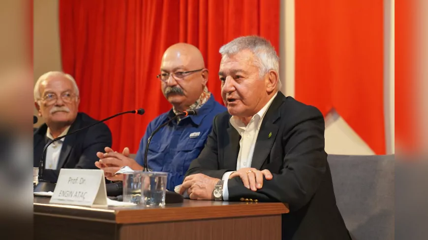 Prof. Dr. Engin Ataç Kitapseverlerle Buluştu: “Aklın ve Bilimin Işığında Bir Ömür” Anlatıldı