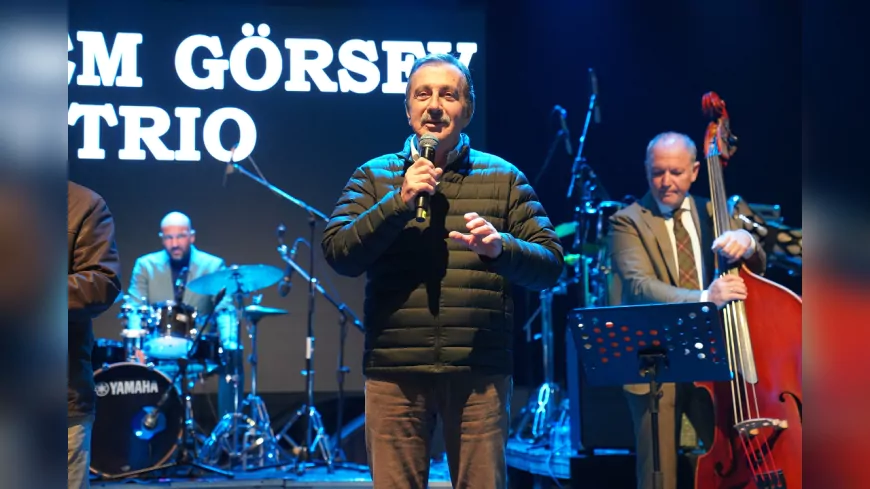Başkan Ataç, Caz Festivali’nde Müzikseverlerle Buluştu
