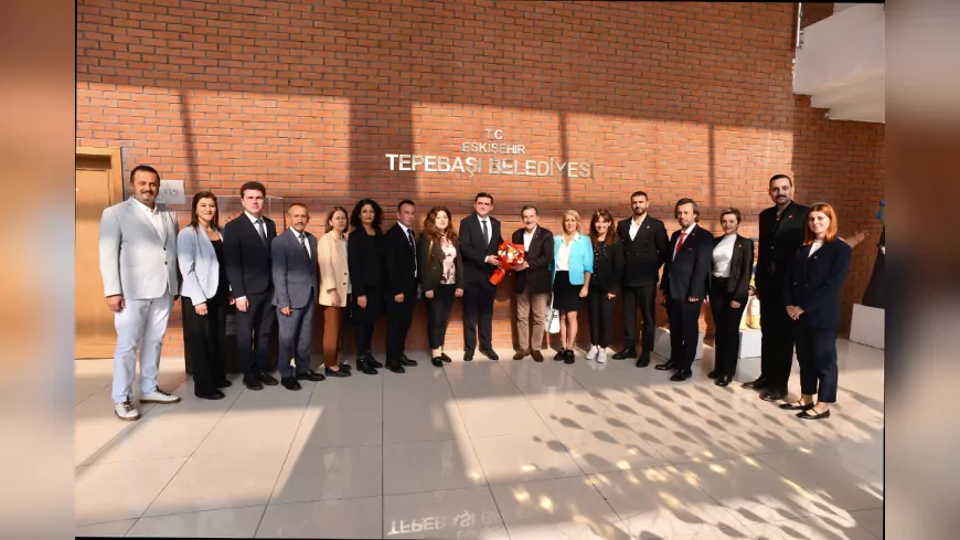 CHP Tepebaşı Yönetiminden Başkan Ataç’a Nezaket Ziyareti