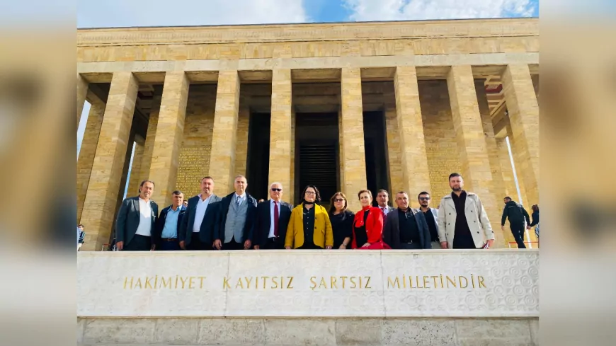 CHP Seyitgazi İlçe Örgütü’nden Yeni Dönemde İlk Ziyaret Anıtkabir’e