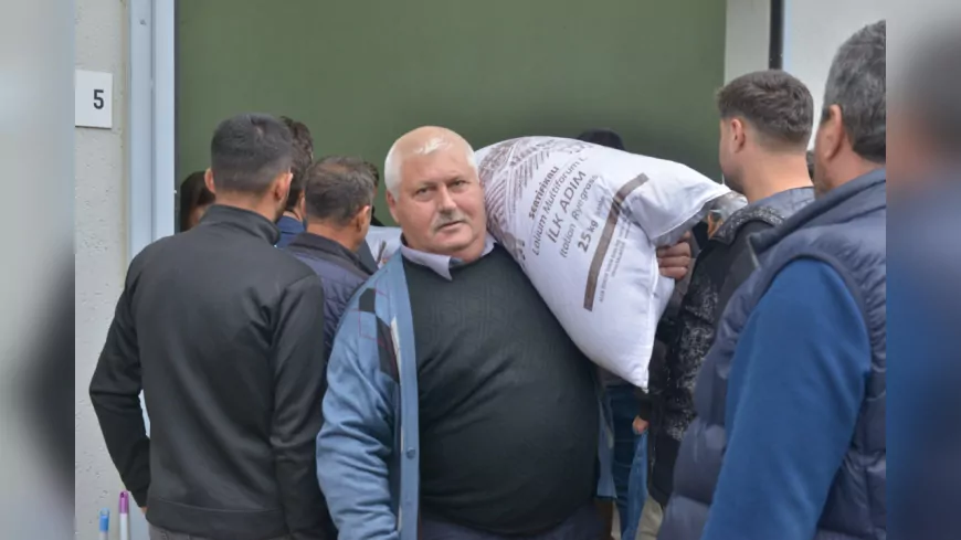 Bursa’da Çiftçiye İtalyan Çimi Tohumu Desteği