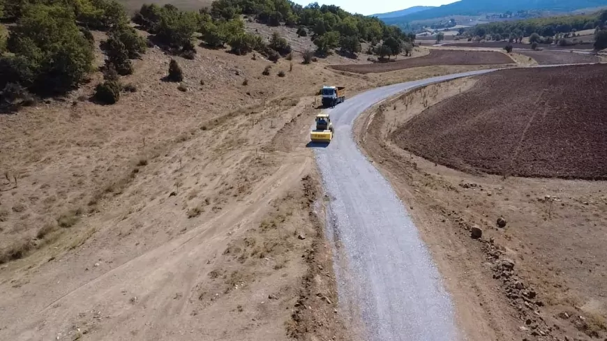 Seyitgazi’de Ulaşım Rahatlıyor: Çatören–Numanoluk Bağlantı Yolu Tamamlandı