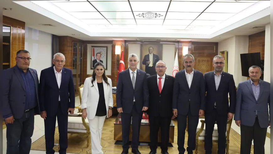 Ticaret Bakanlığı’nda Polatlı Soğan Üreticileri Heyeti Ağırlandı