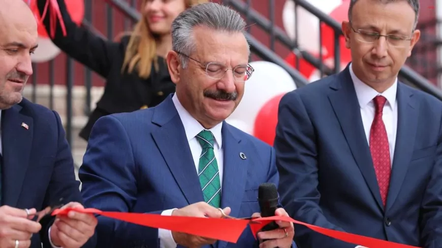 Eskişehir'de İki Yeni Okul Hizmete Açıldı: Vali Aksoy’dan Eğitime Tam Destek