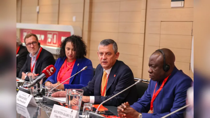 Özgür Özel Madrid’de: “Demokrasi Dayanışması Bir Tercih Değil, Zorunluluktur”