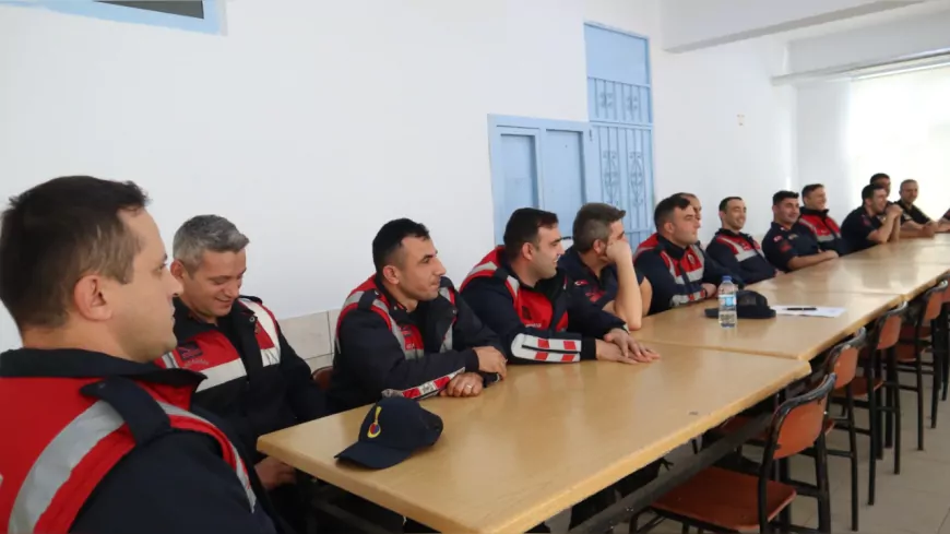 Düzce Belediyesi'nden Jandarma Personeline Aile İçi İletişim Eğitimi