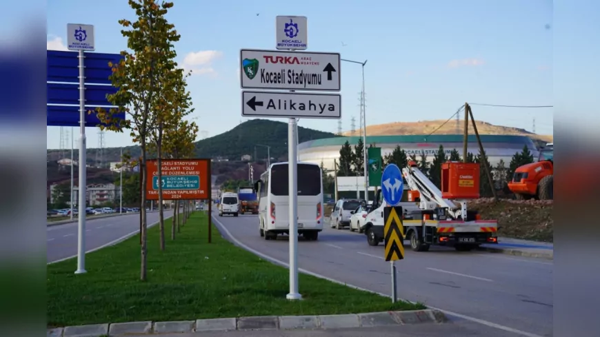 Kocaeli Stadı’na Yeni İsim: Yönlendirme Tabelaları Yenilendi
