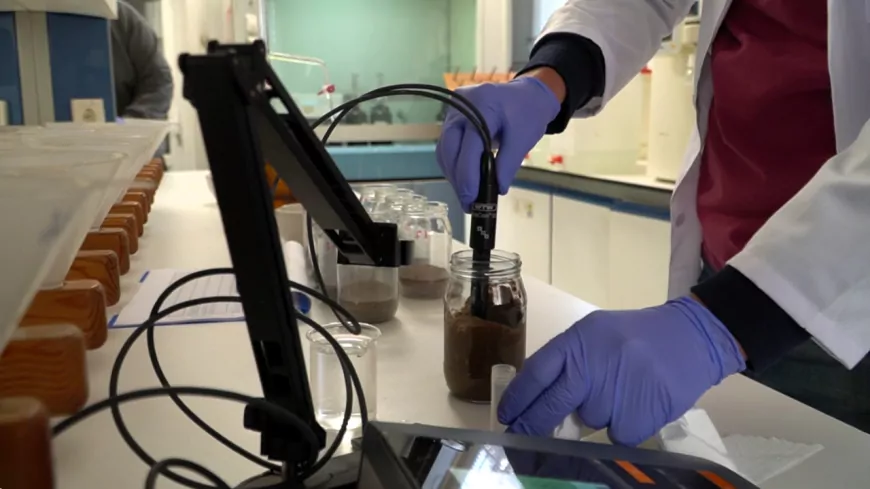 Toprak Analiziyle Hem Çiftçi Kazanıyor Hem Doğa Korunuyor