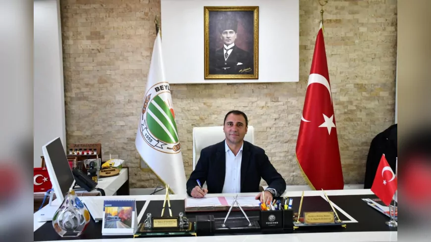 Beylikova Belediye Başkanından Üniversite Öğrencilerine 15 Bin TL Destek