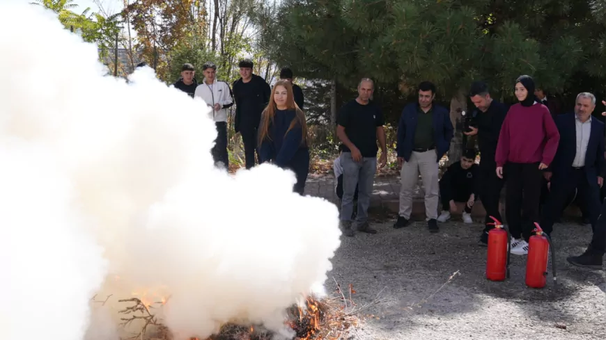 Elazığ İtfaiyesi’nden 232 Okulda Deprem ve Yangın Eğitimi