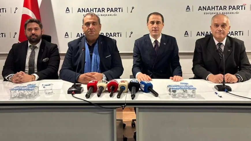Hakan Tanrıöver: “Eskişehir’i Kültür, Sanat ve Turizmle Kalkındıracağız”