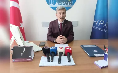 AHPADİ Başkanı Ektaş: “İmamoğlu İddianamesi Dolu ve Ciddiyetle Ele Alınmalı”