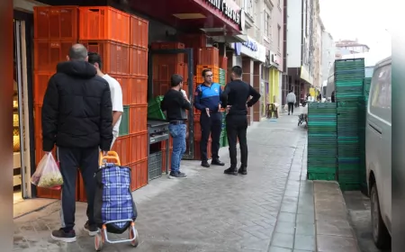 Büyükşehir Zabıtası Kaldırım İşgallerine Göz Açtırmıyor