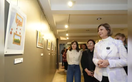 Fidanlar Sanatla Yeşerecek: Eskişehir’de “Küllerinden Doğan Umut” Sergisi Açıldı